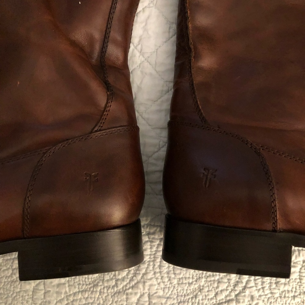 Frye Molly Riding boots. Size 7 1/2. - Picture 5 of 11